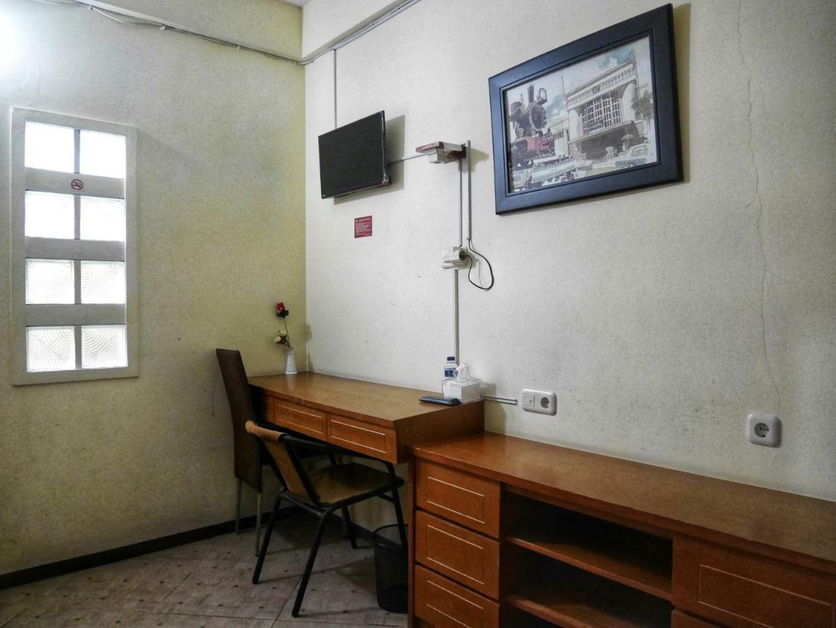 Rumah Tawa Hotel Syariah Bandung Exterior photo
